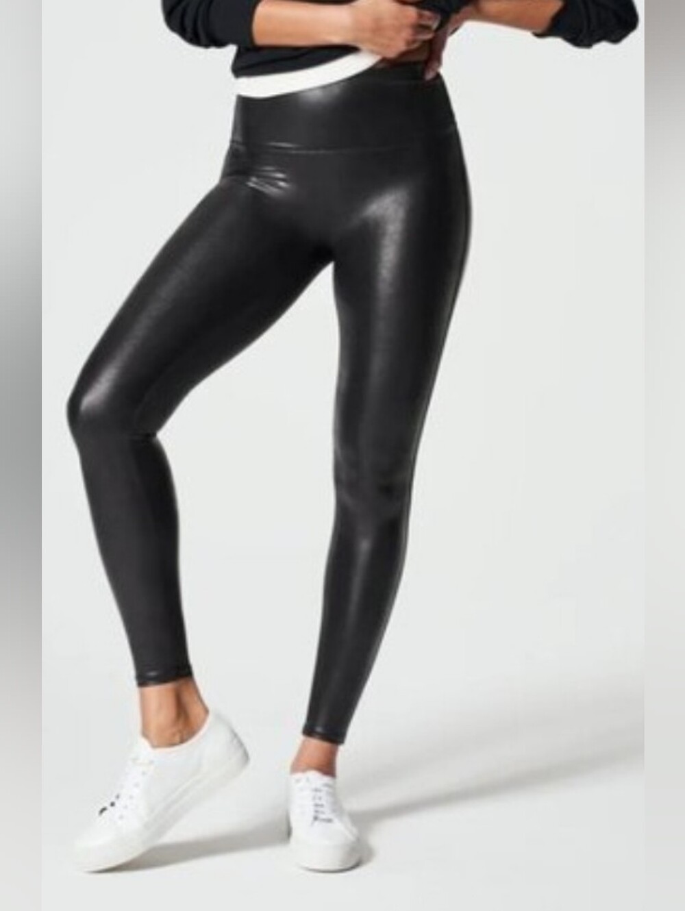SPANX Black Faux Leather Vegan Leggings Size Medium 28" Inseam